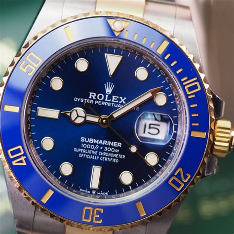 rolex submariner model price.